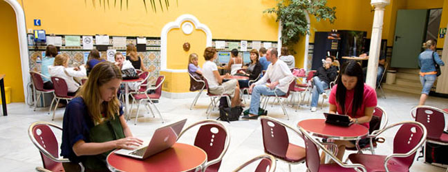 CLIC - Centro de Lenguas e Intercambio Cultural para adulto (Sevilla en España)
