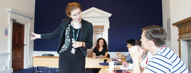 Frances King para estudiante Universitario (Dublín en Irlanda)